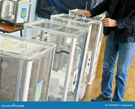 ukrainian ballot boxes